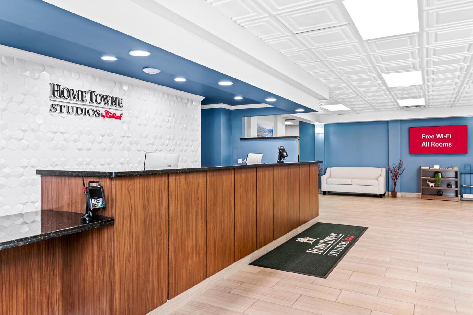 Hometowne Studios By Red Roof & Conference Center Κόρτλαντ Εξωτερικό φωτογραφία